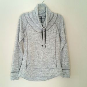 Kuhl gray long sleeve pullover, size small